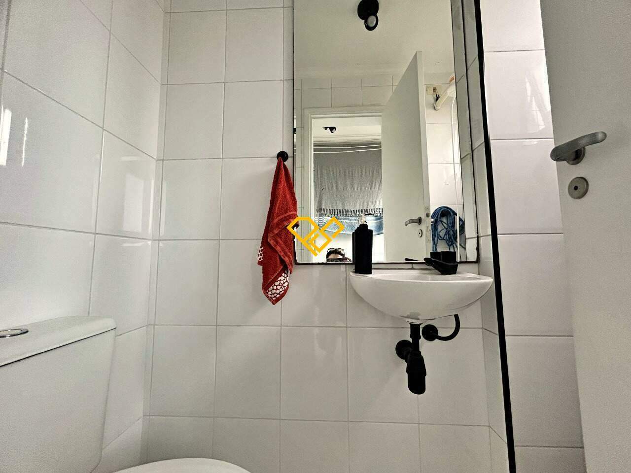 Apartamento à venda no Ponta da Praia: Wc de serviço