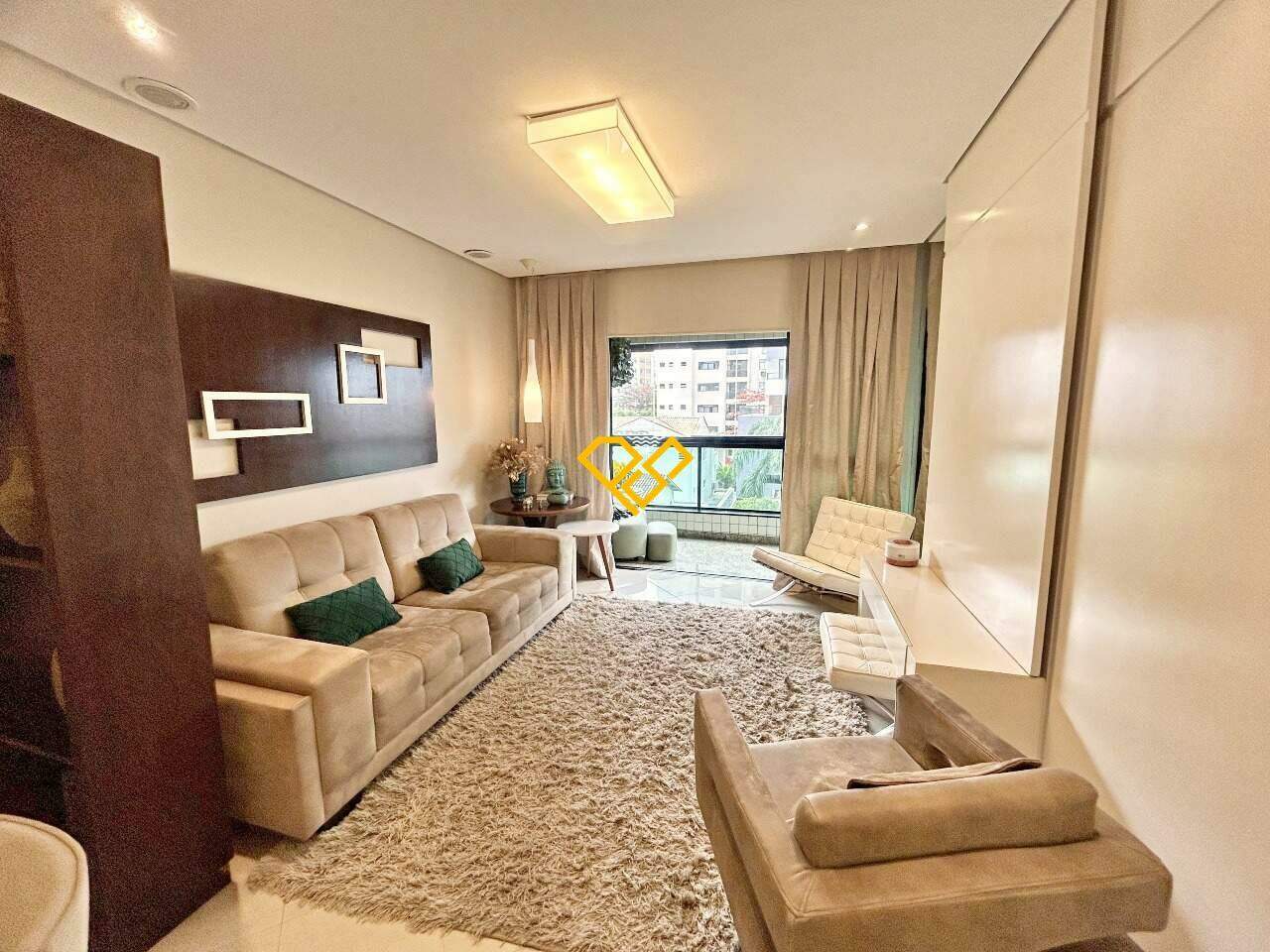 Apartamento à venda no Ponta da Praia: Sala