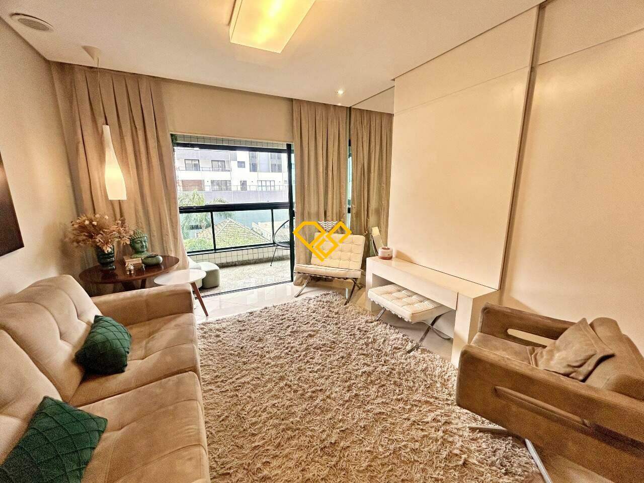 Apartamento à venda no Ponta da Praia: Sala