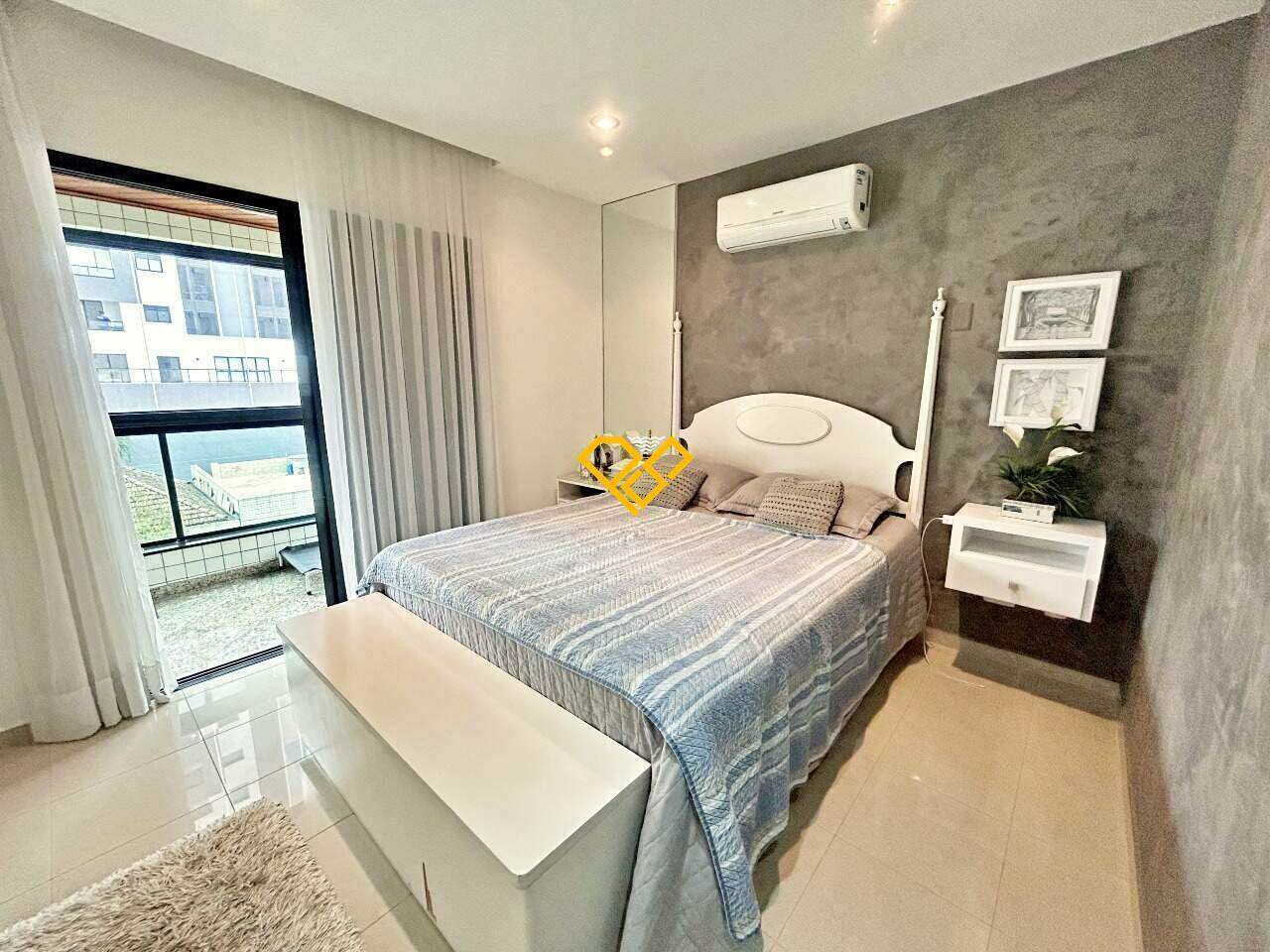 Apartamento à venda no Ponta da Praia: Dormitório 2 - suíte