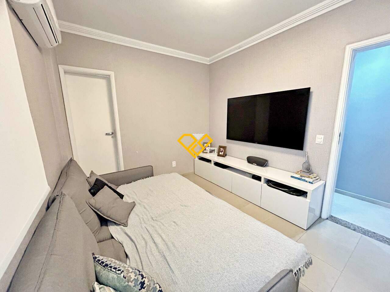 Apartamento à venda no Ponta da Praia: Dormitório 1 - suíte