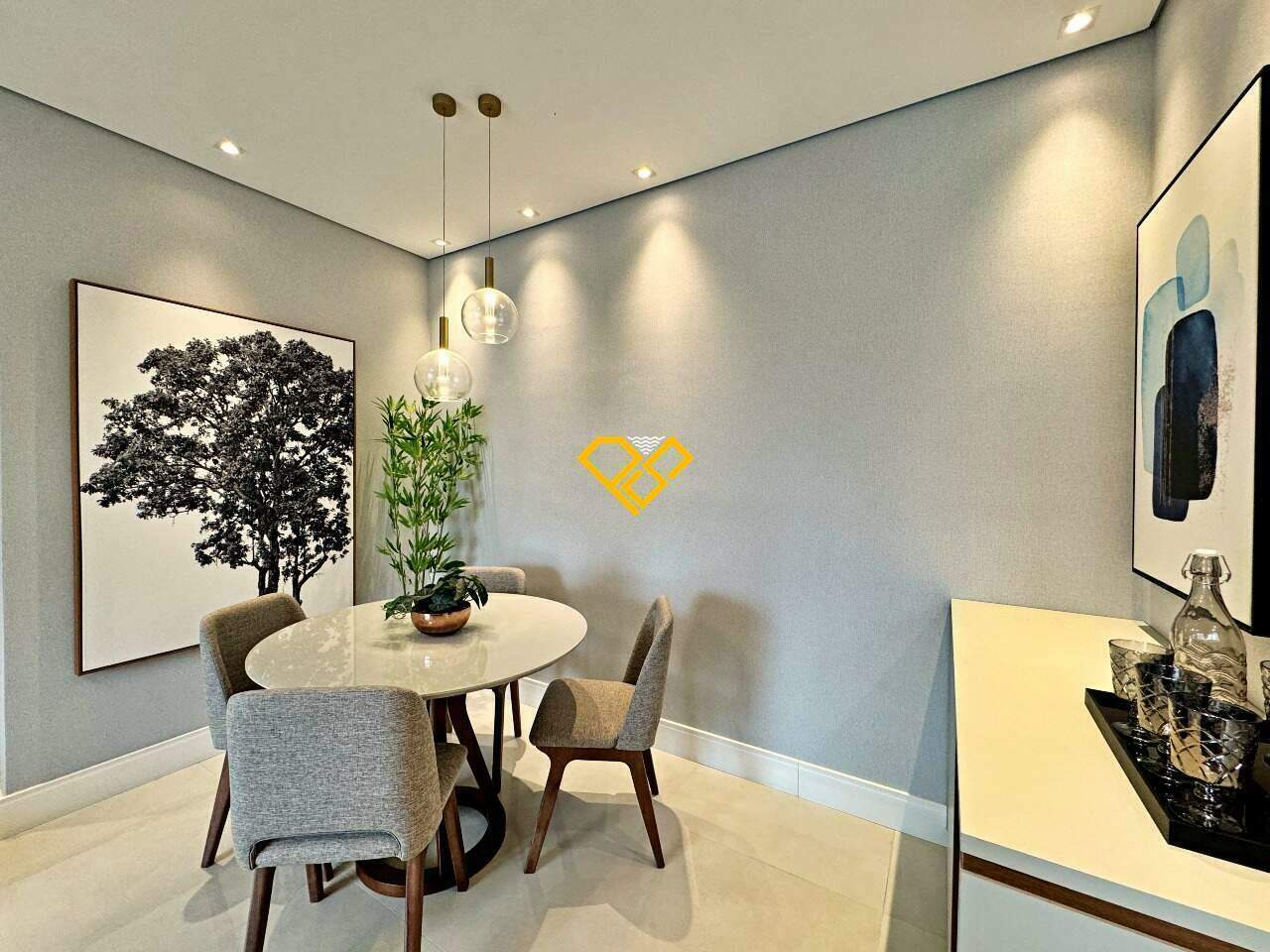 Apartamento à venda no Ponta da Praia: 
