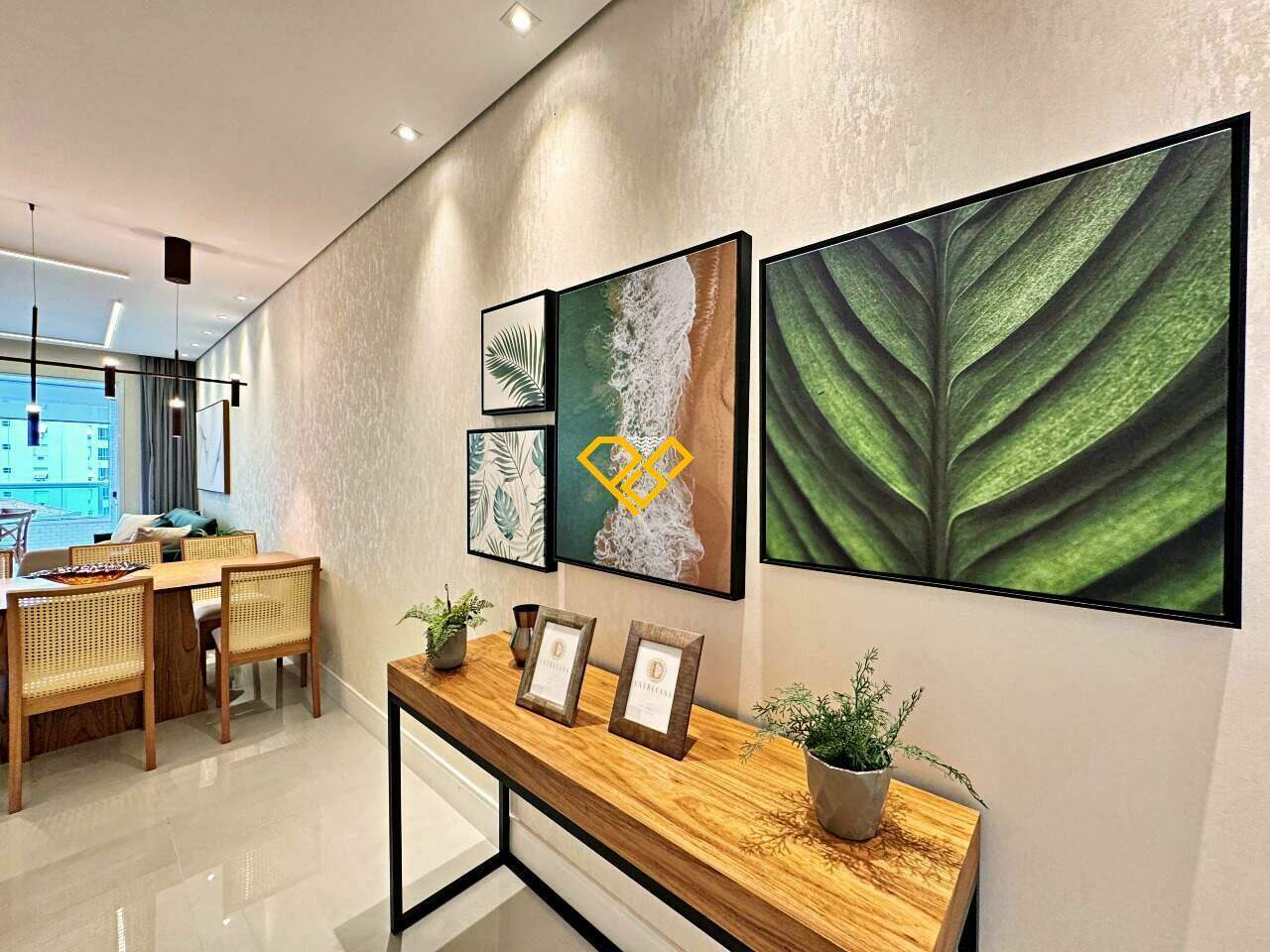 Apartamento à venda no Ponta da Praia: