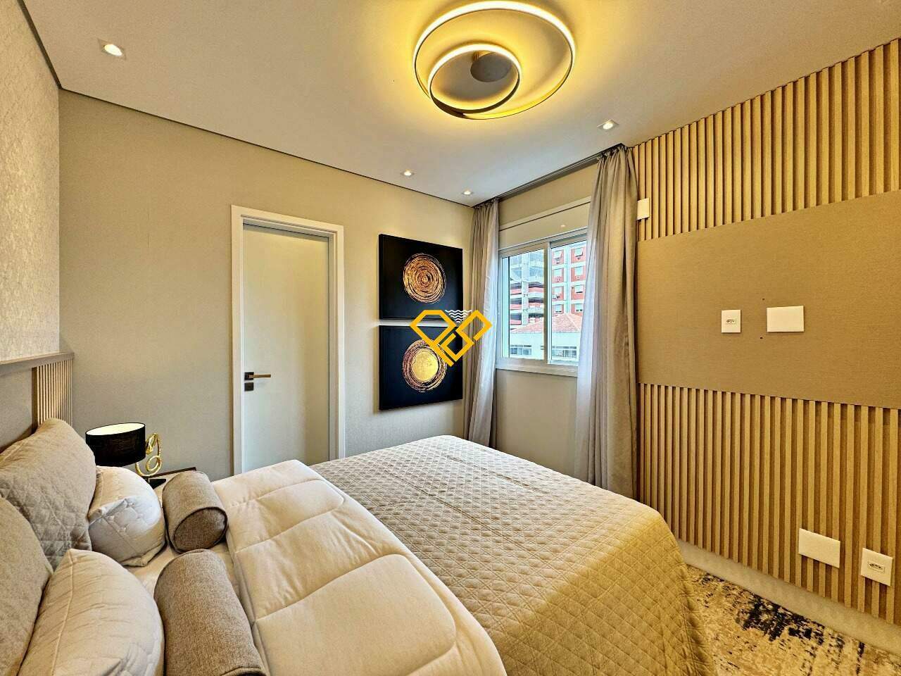 Apartamento à venda no Ponta da Praia: