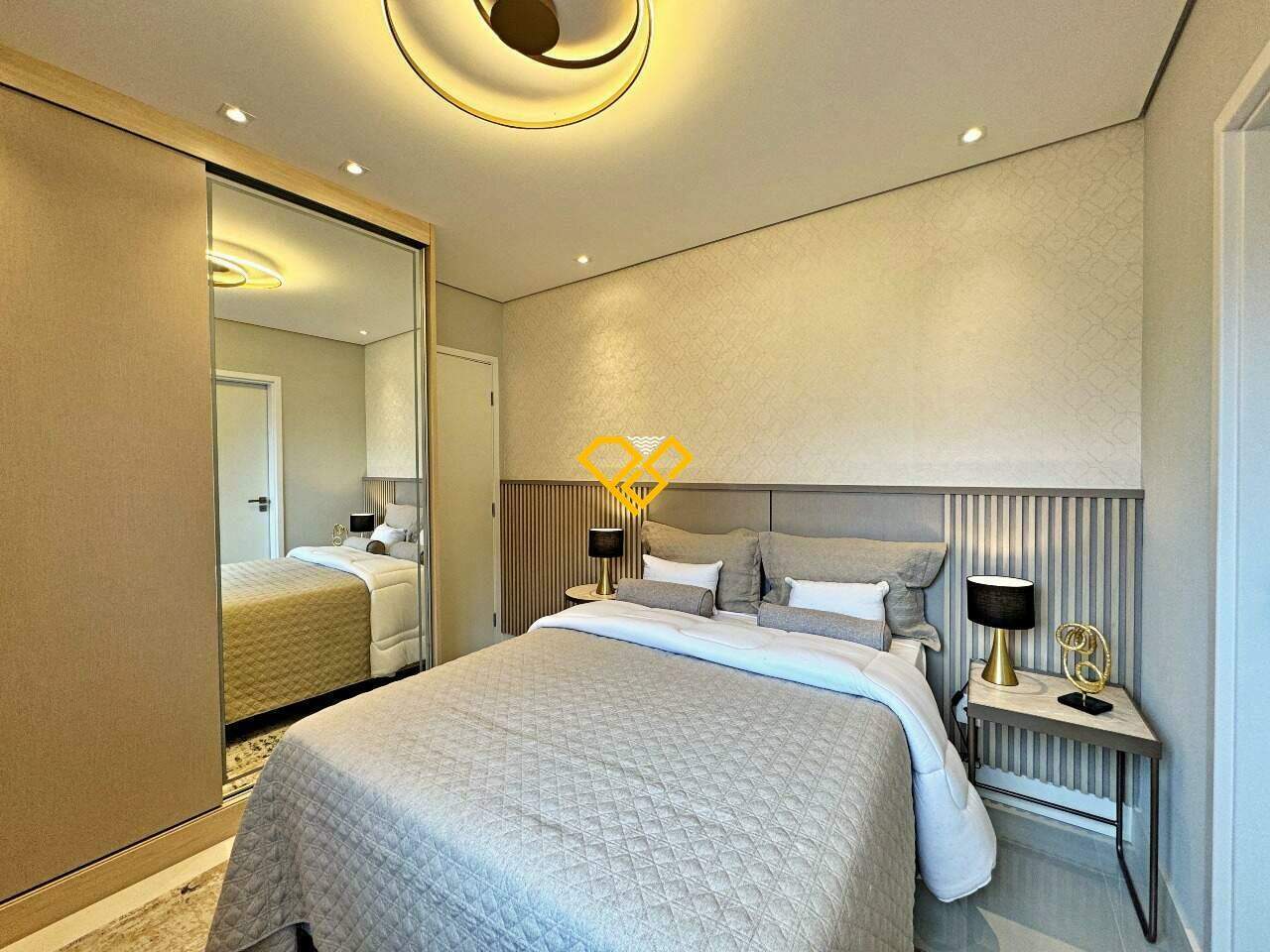 Apartamento à venda no Ponta da Praia: