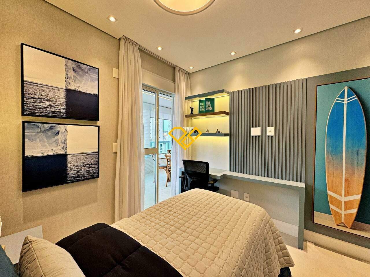 Apartamento à venda no Ponta da Praia: