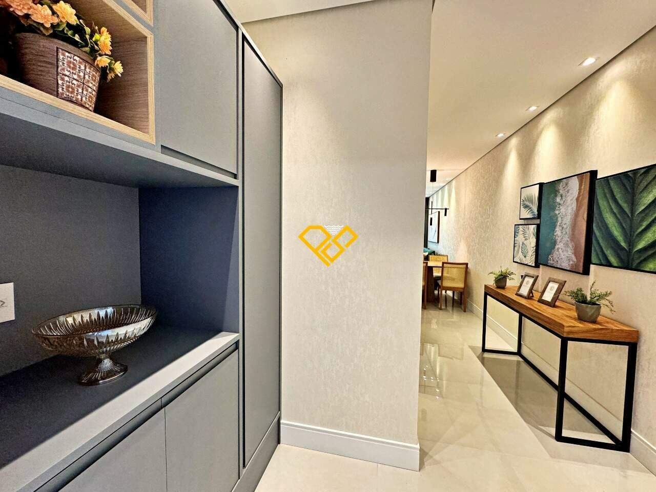 Apartamento à venda no Ponta da Praia: