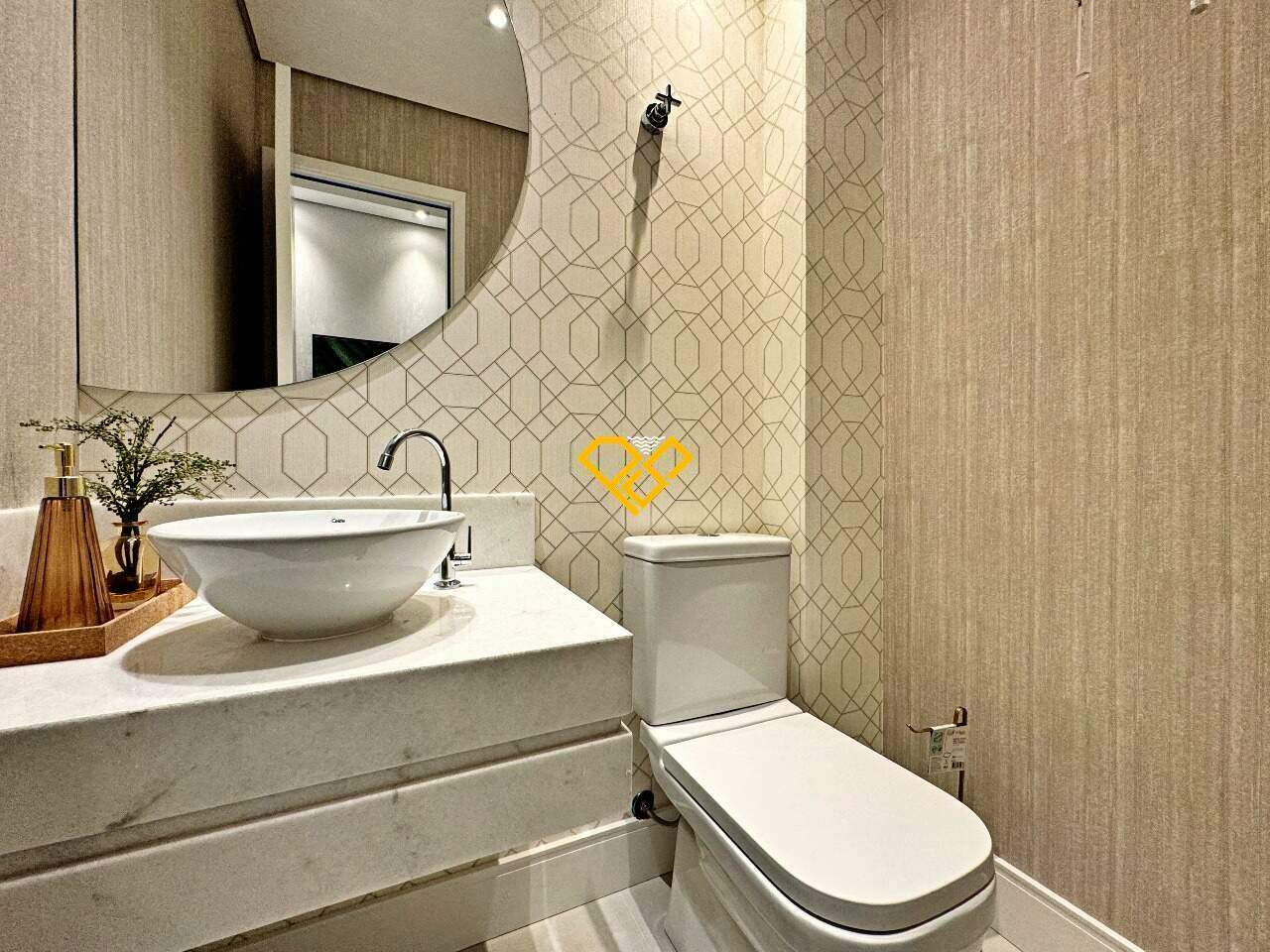 Apartamento à venda no Ponta da Praia: