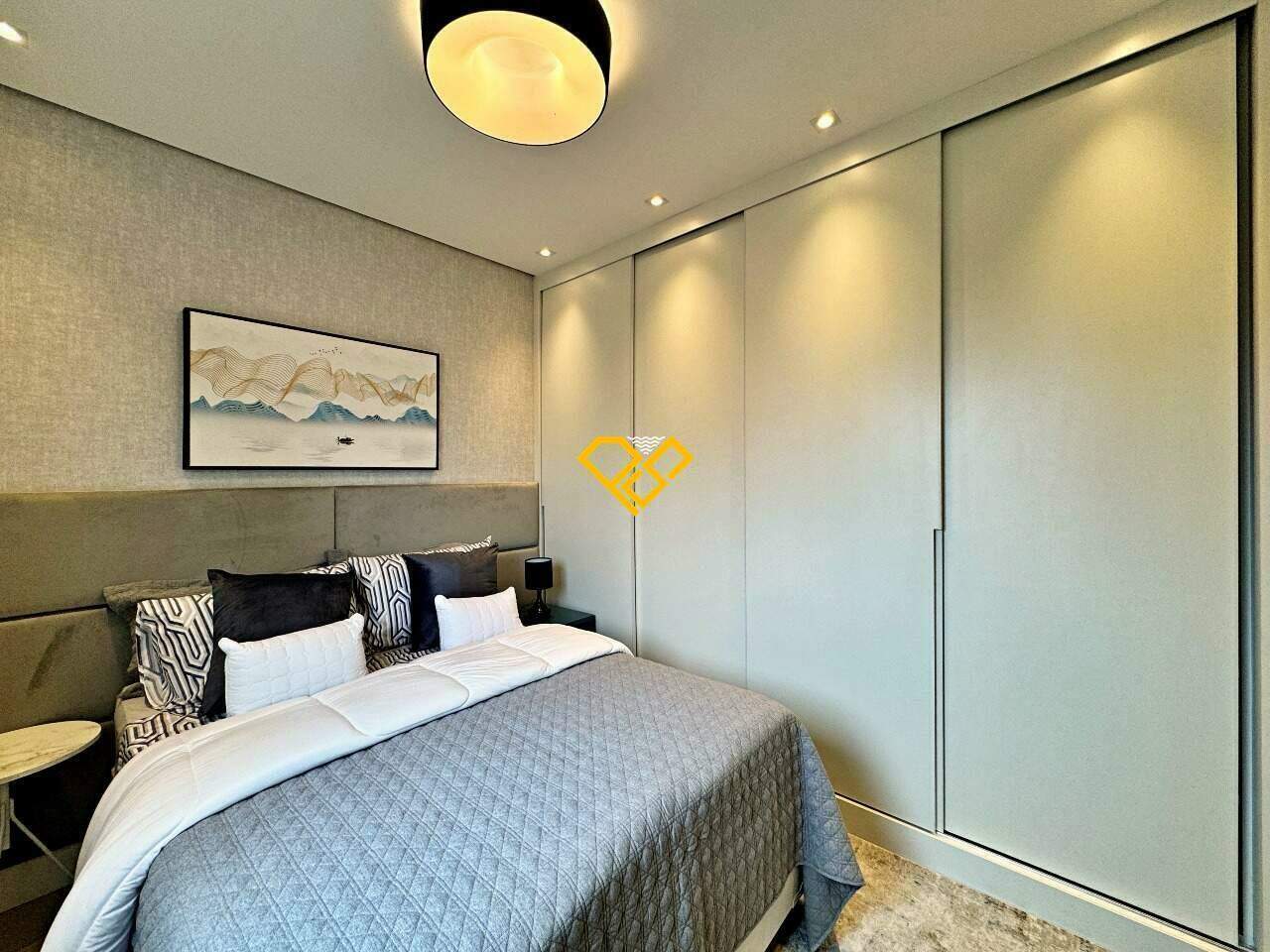 Apartamento à venda no Ponta da Praia: