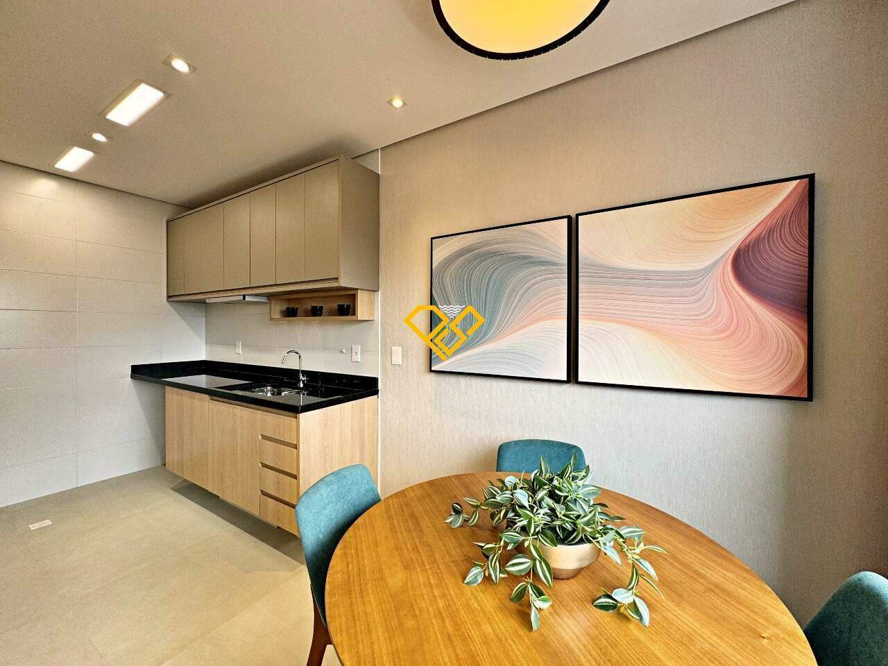 Apartamento à venda no Ponta da Praia: