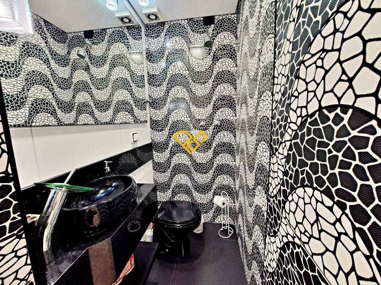 Apartamento à venda no Boqueirão: Lavabo