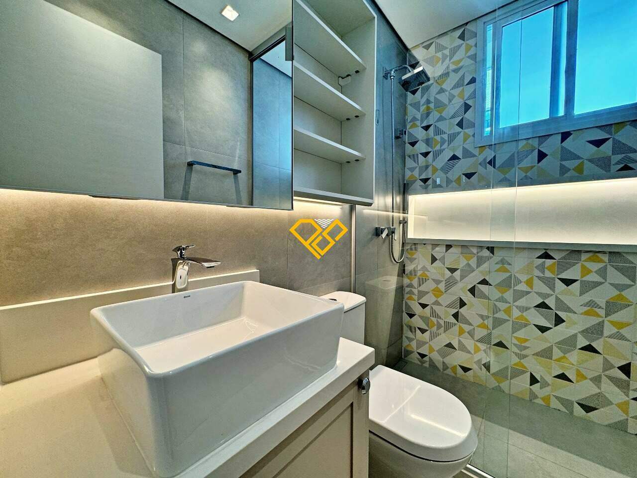 Casa à venda no Ponta da Praia: Wc suíte 2