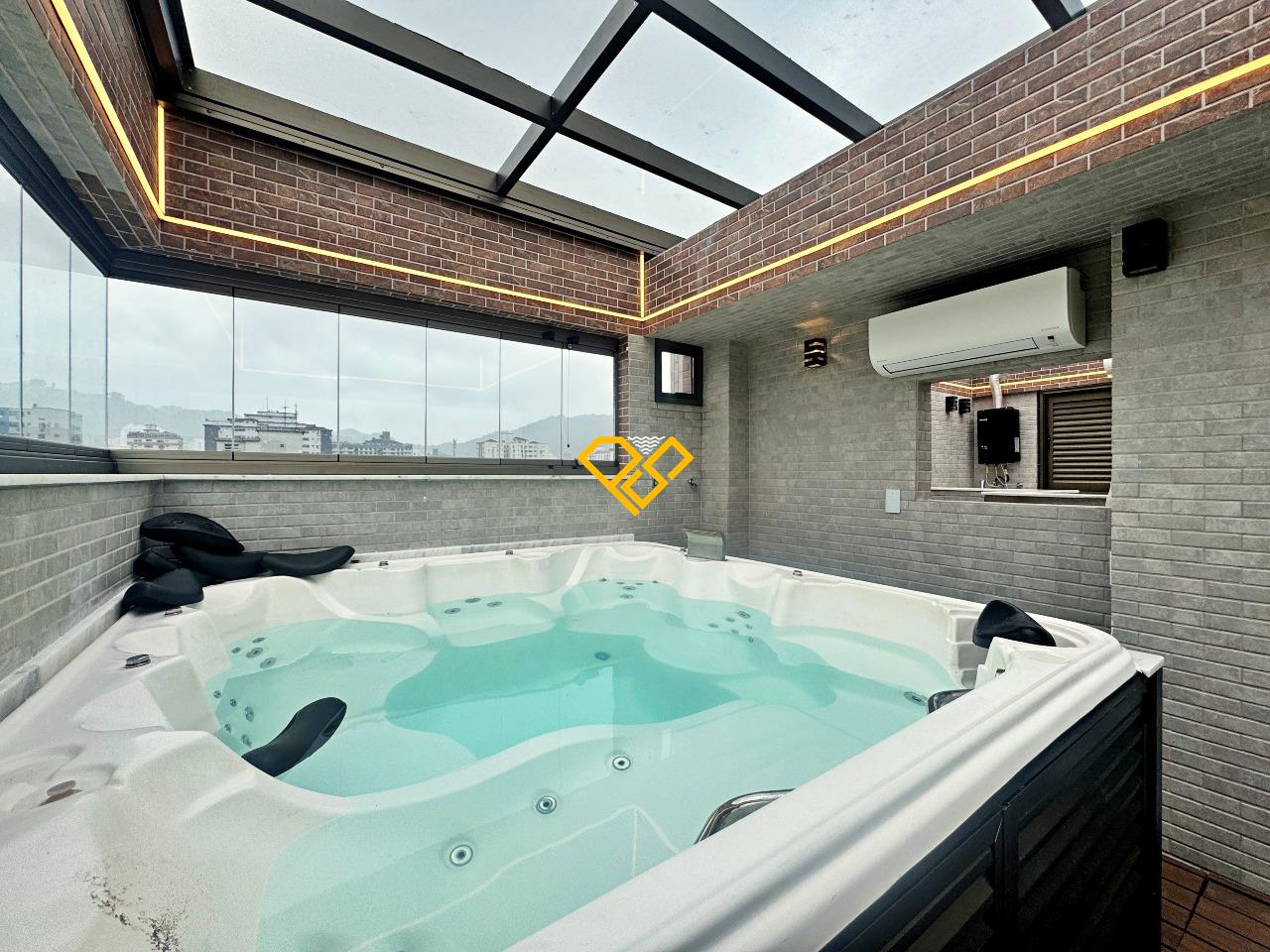 Casa para aluguel no Campo Grande: Jacuzzi