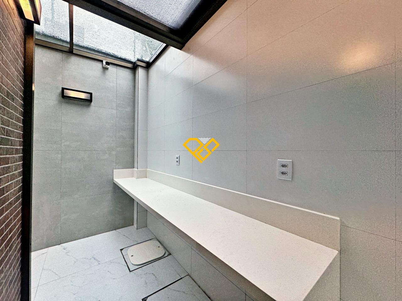 Casa para aluguel no Campo Grande: Área de serviço