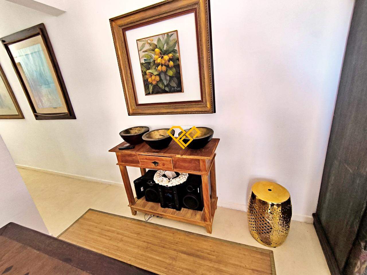 Apartamento à venda no Ponta da Praia: Sala