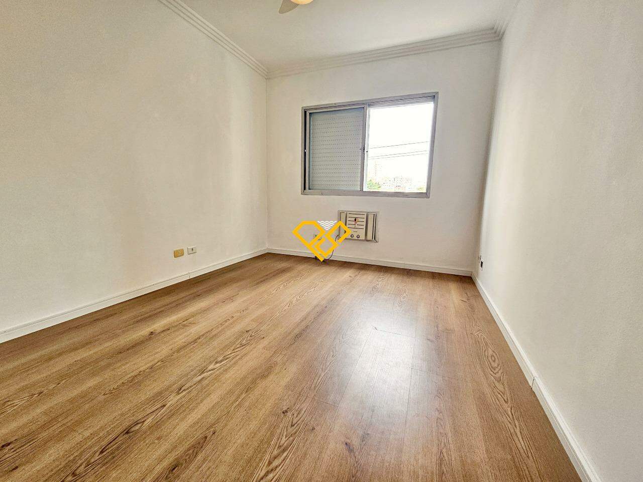 Apartamento à venda no Ponta da Praia: Dormitório 1