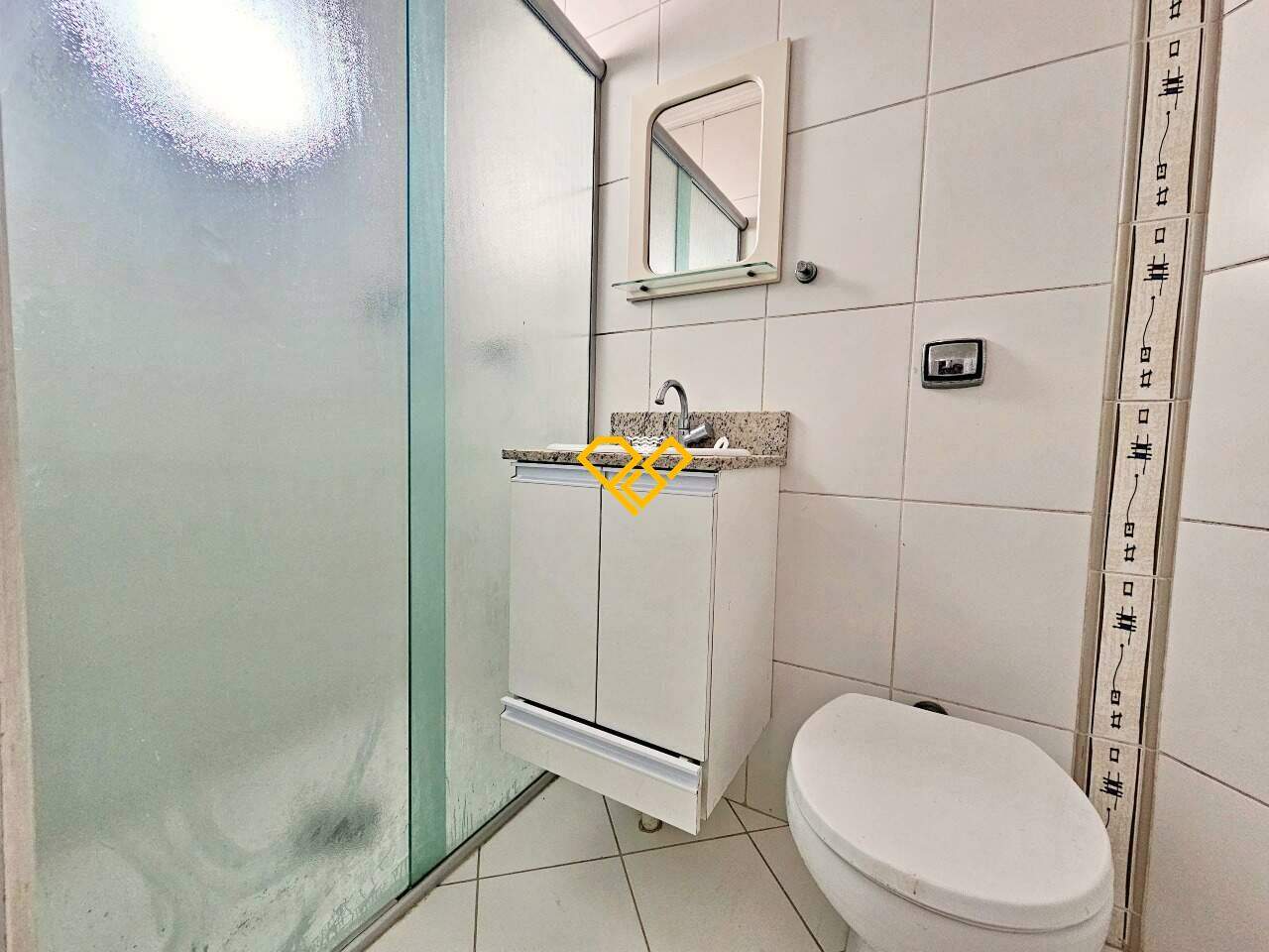 Apartamento à venda no Ponta da Praia: Wc de serviço