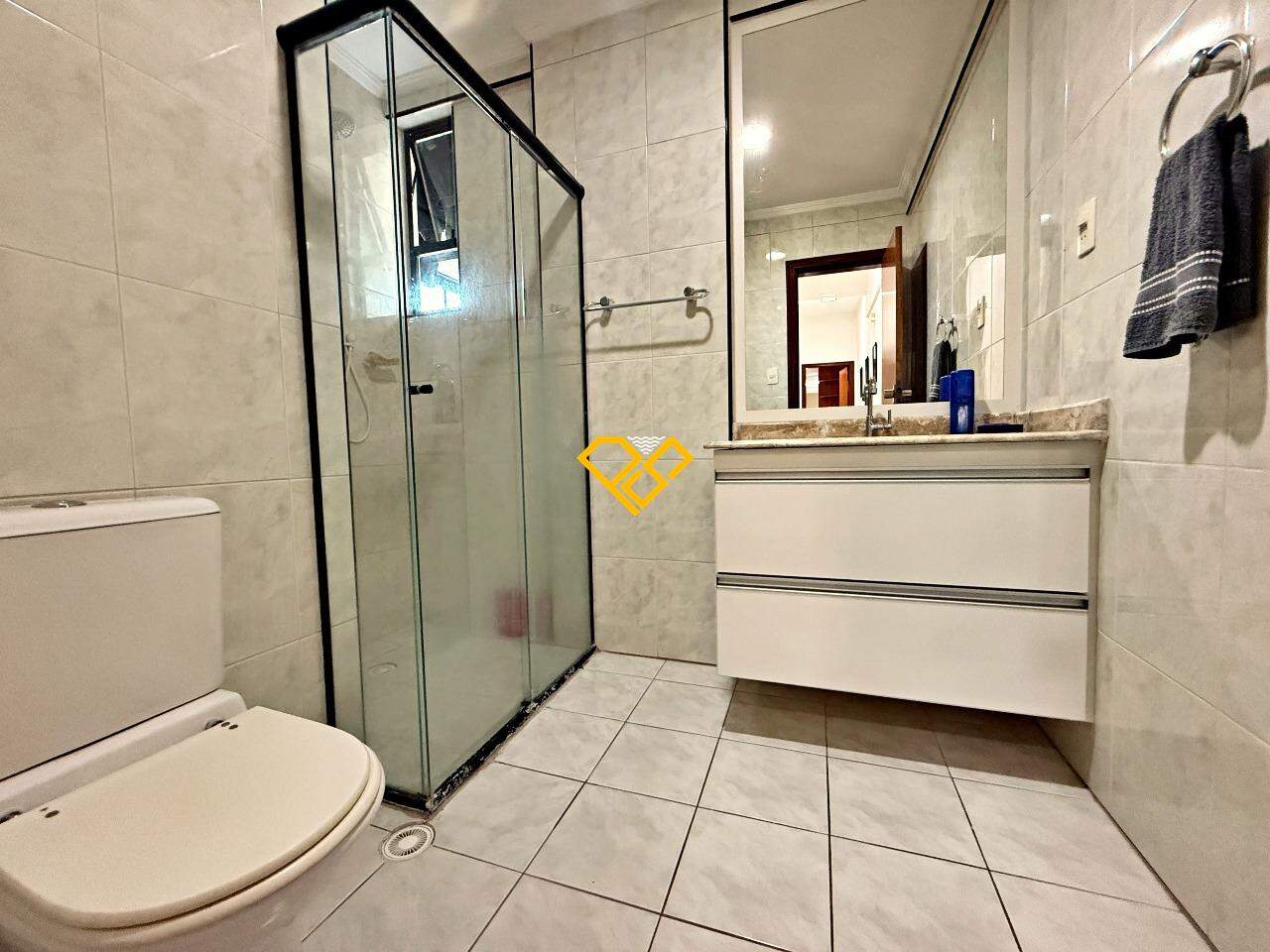 Apartamento à venda no Embaré: Wc social