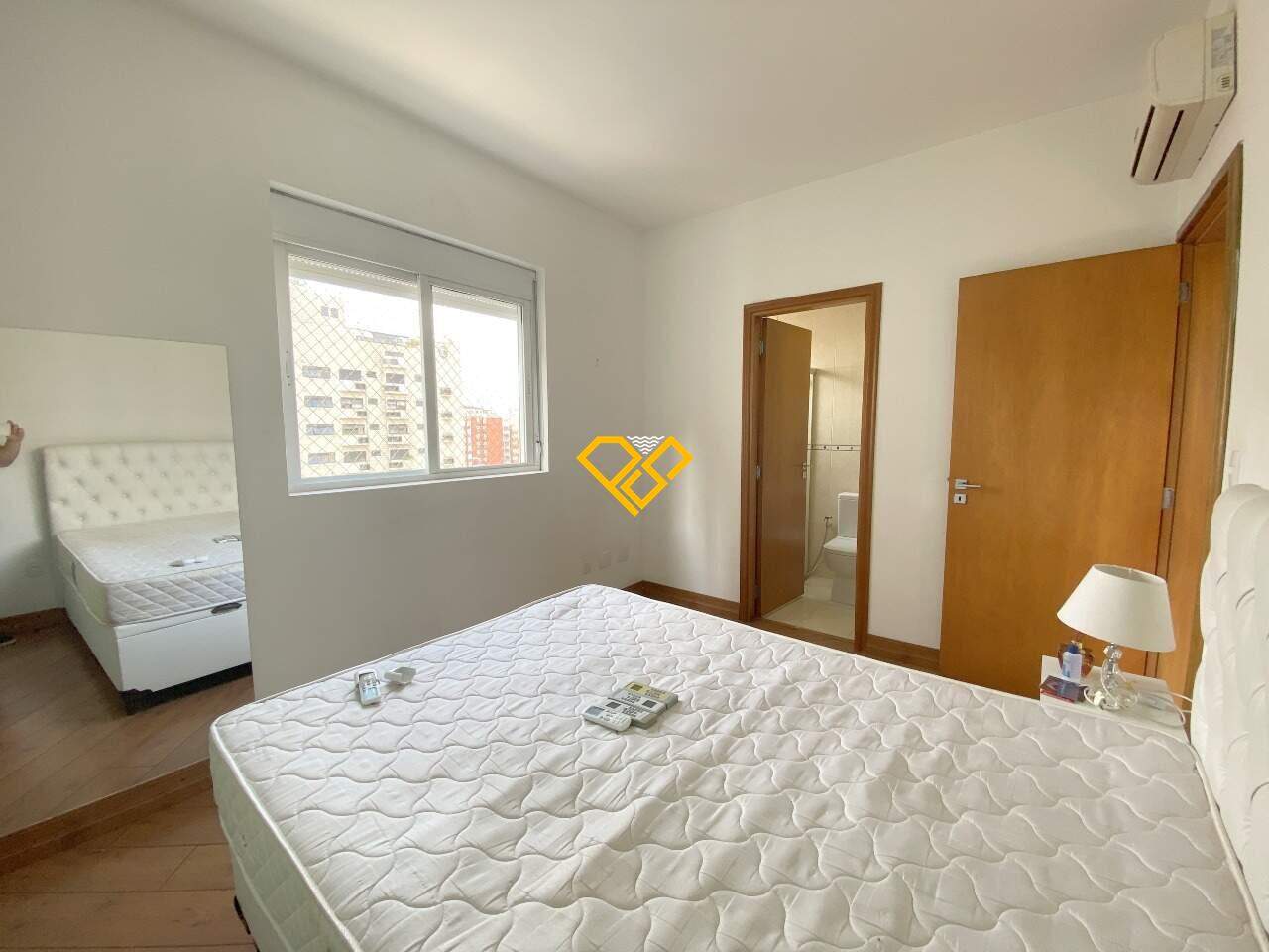 Apartamento à venda no Gonzaga: Suíte 1