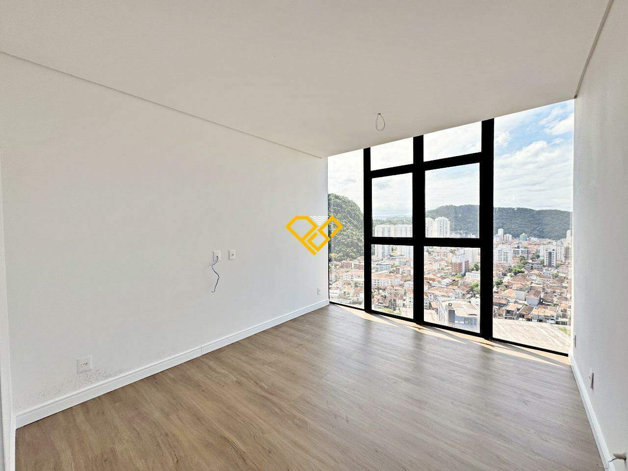 Cobertura à venda no José Menino: 