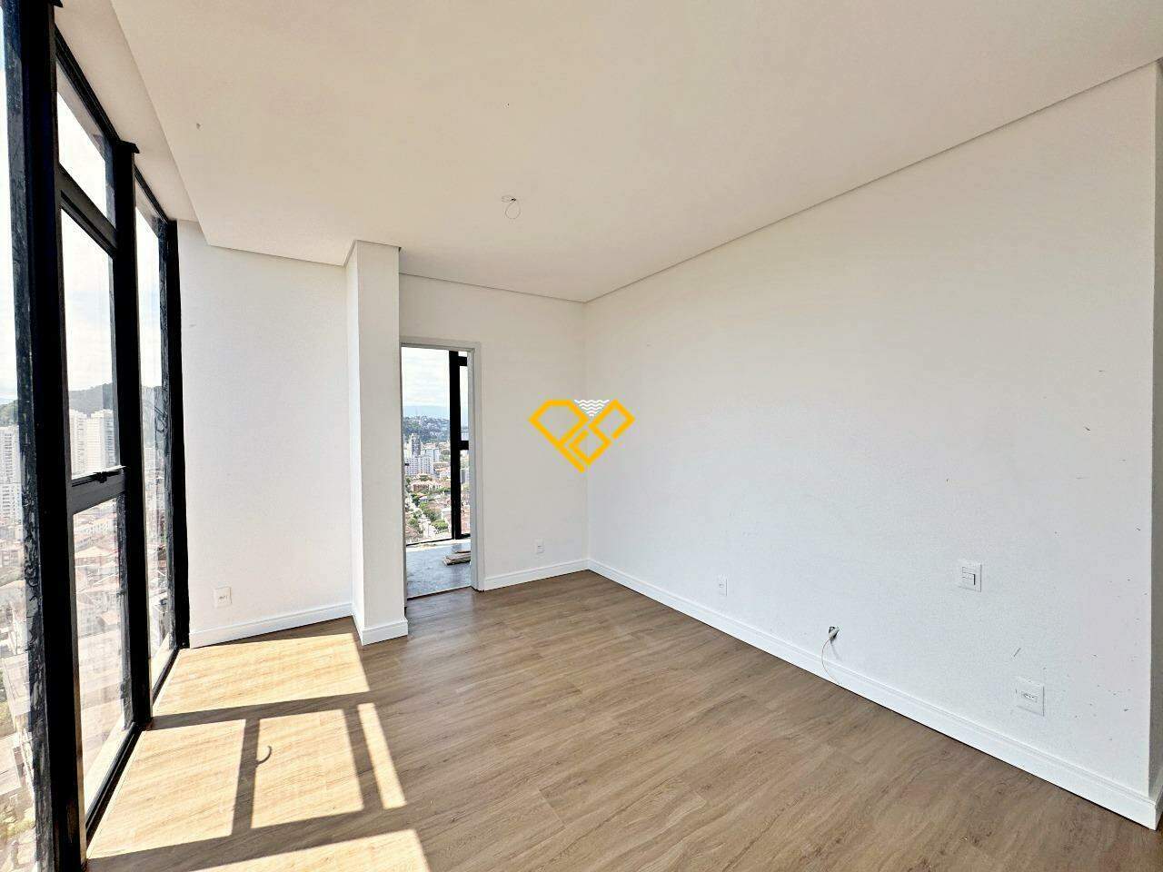 Cobertura à venda no José Menino: 