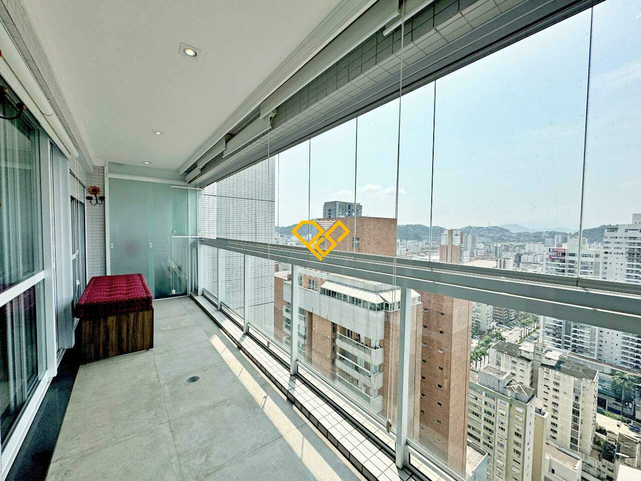 Apartamento à venda no Gonzaga: Varanda