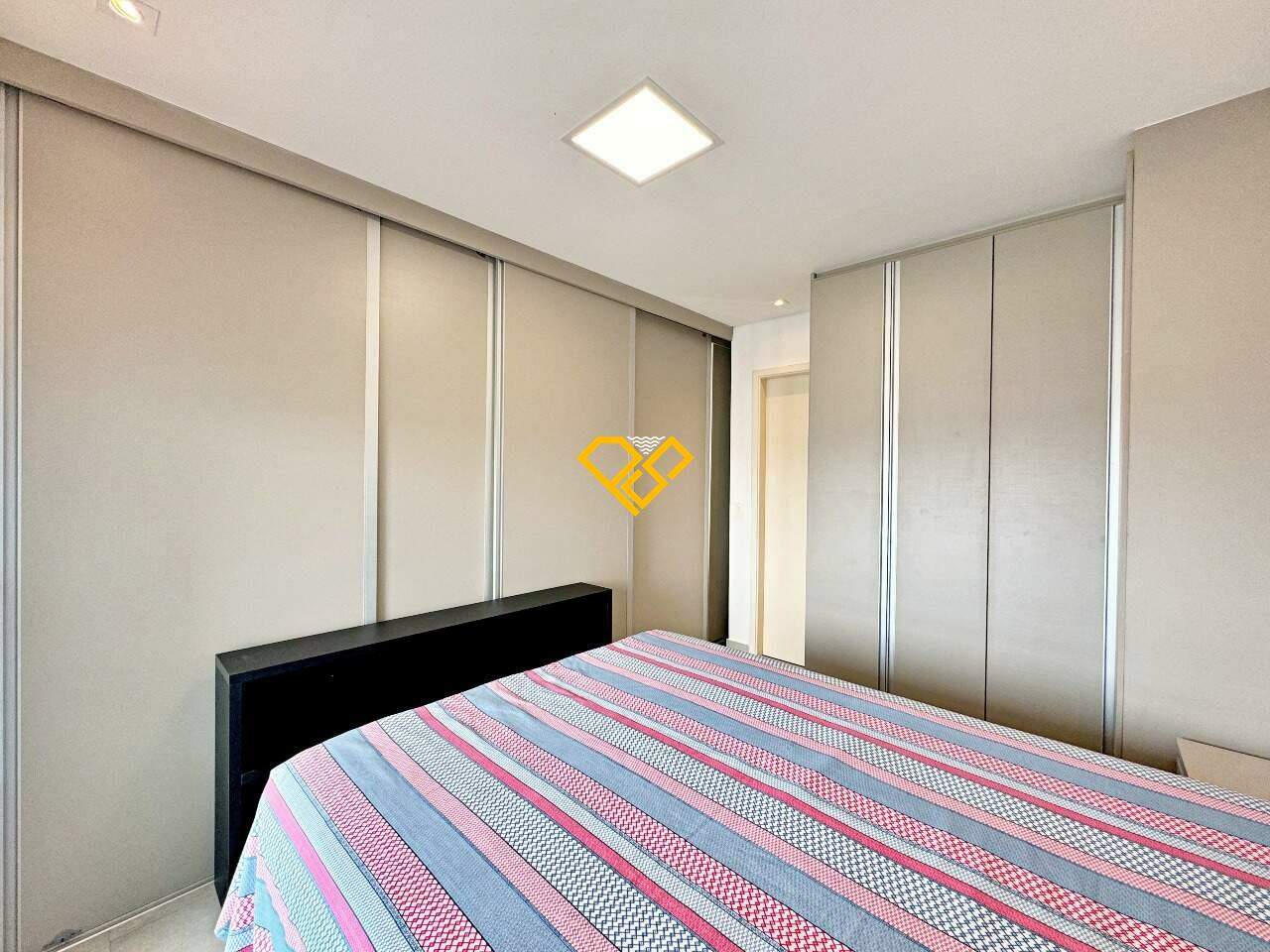 Apartamento à venda no Gonzaga: Dormitório