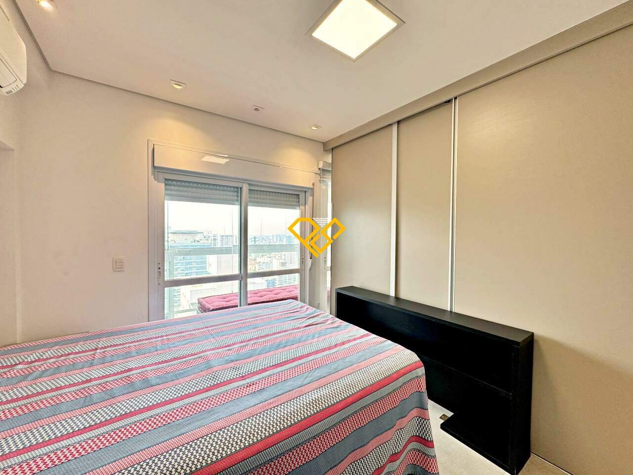 Apartamento à venda no Gonzaga: Dormitório