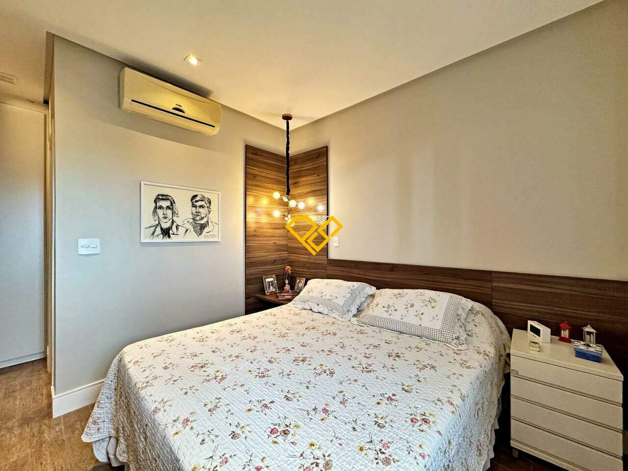 Apartamento à venda no Gonzaga: Dormitório 1 - suíte