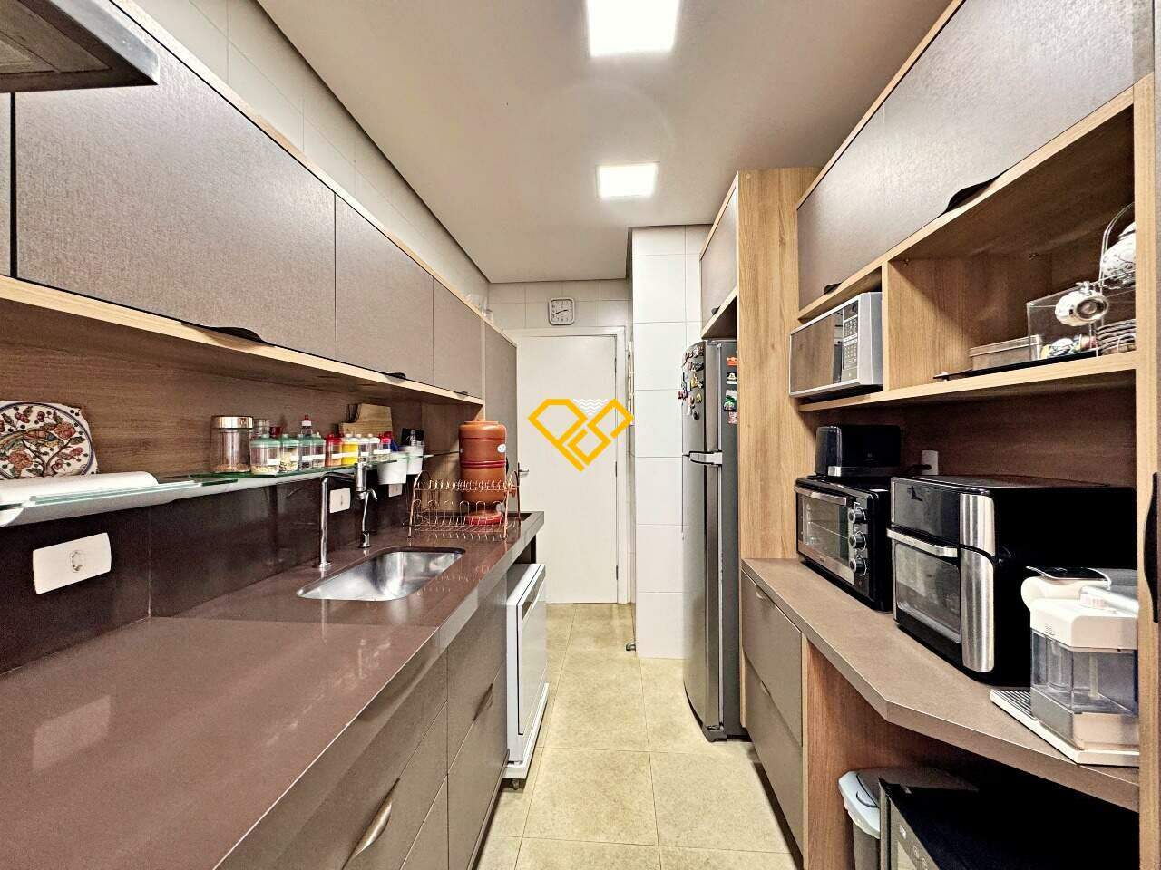 Apartamento à venda no Gonzaga: Cozinha