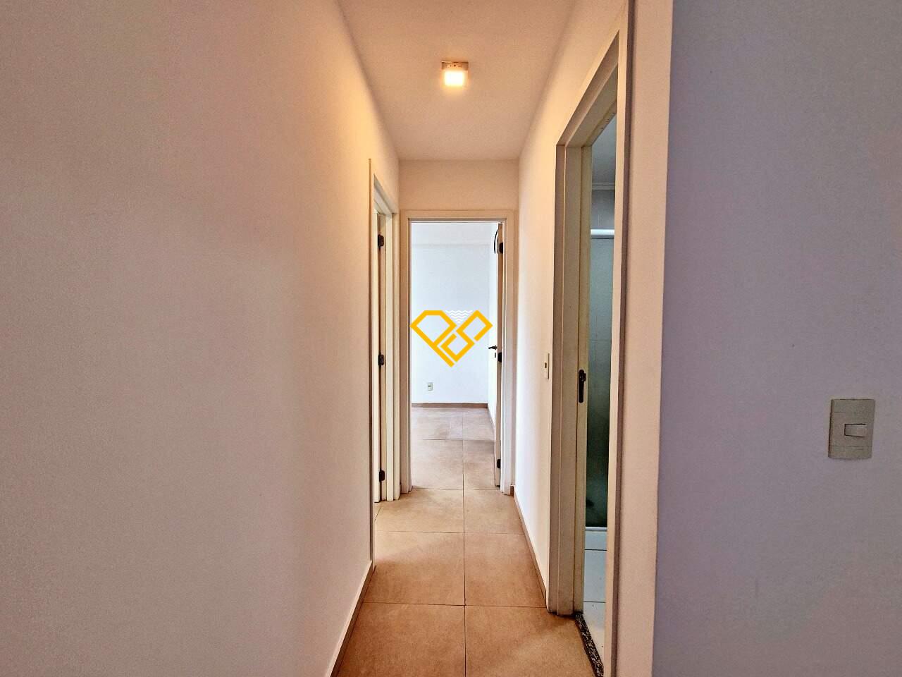 Apartamento à venda no Campo Grande: Hall da área íntima