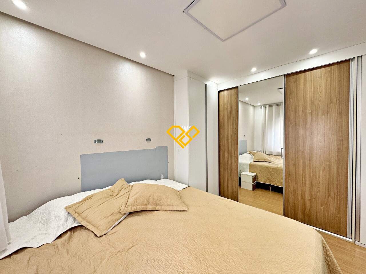 Apartamento à venda no Ponta da Praia: Dormitório 1 - suíite