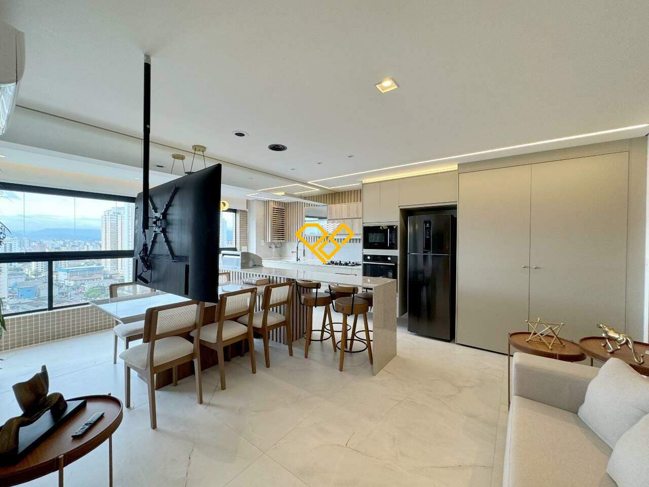 Apartamento à venda no Ponta da Praia: Sala