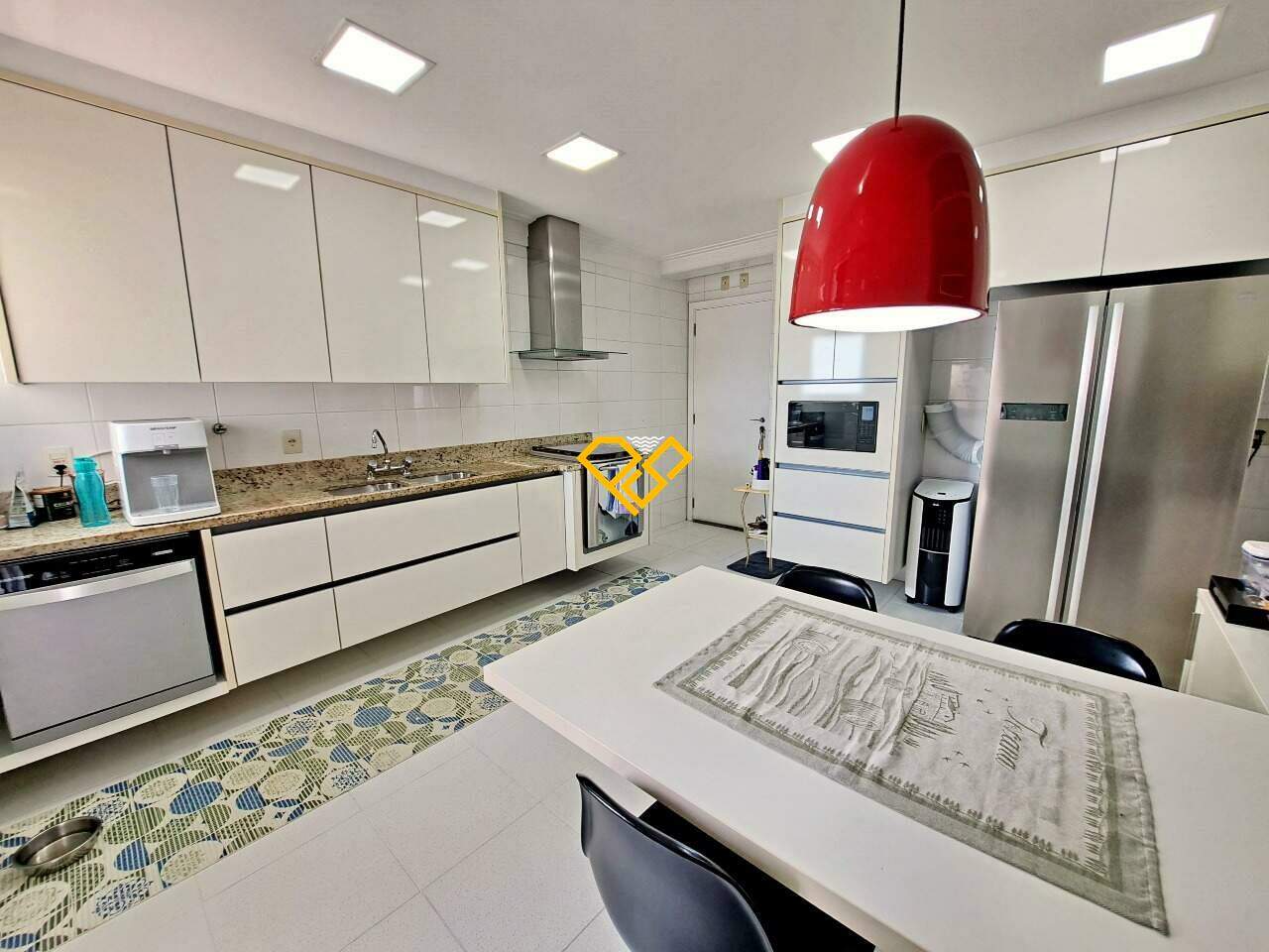 Apartamento à venda no Embaré: Cozinha
