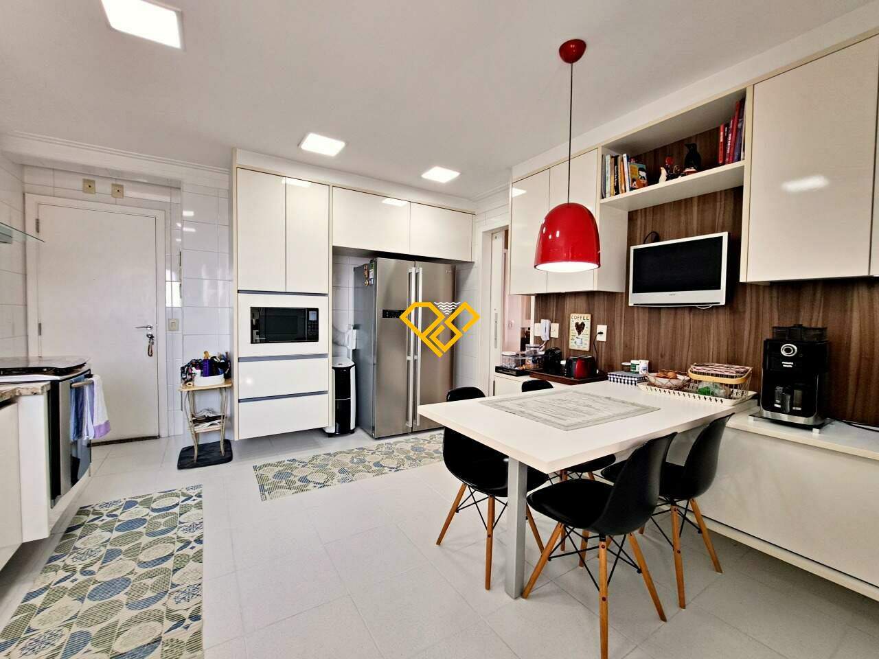 Apartamento à venda no Embaré: Cozinha