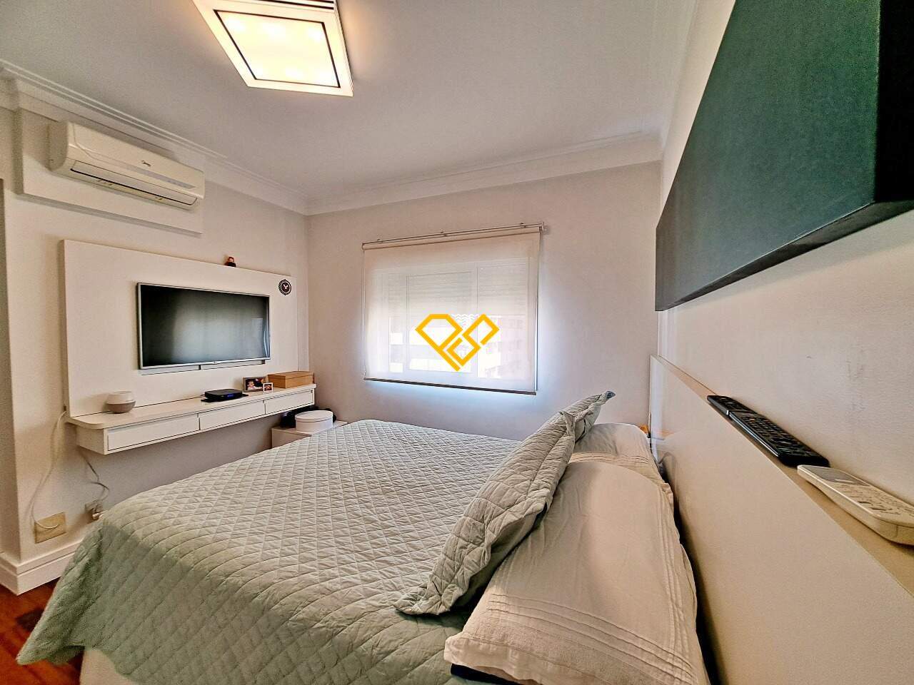 Apartamento à venda no Embaré: Suíte 1 - master