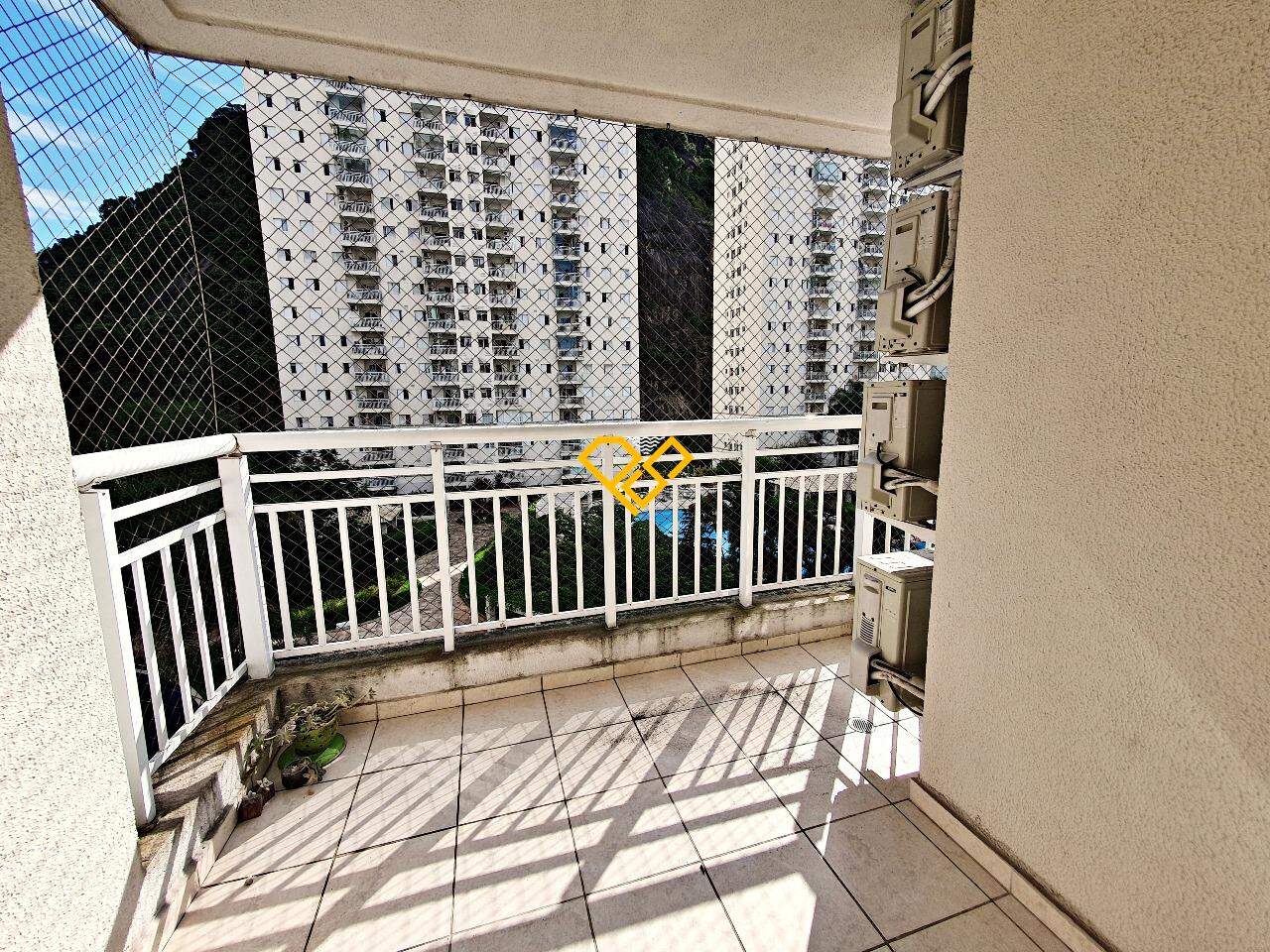 Apartamento à venda no Marapé: Varanda