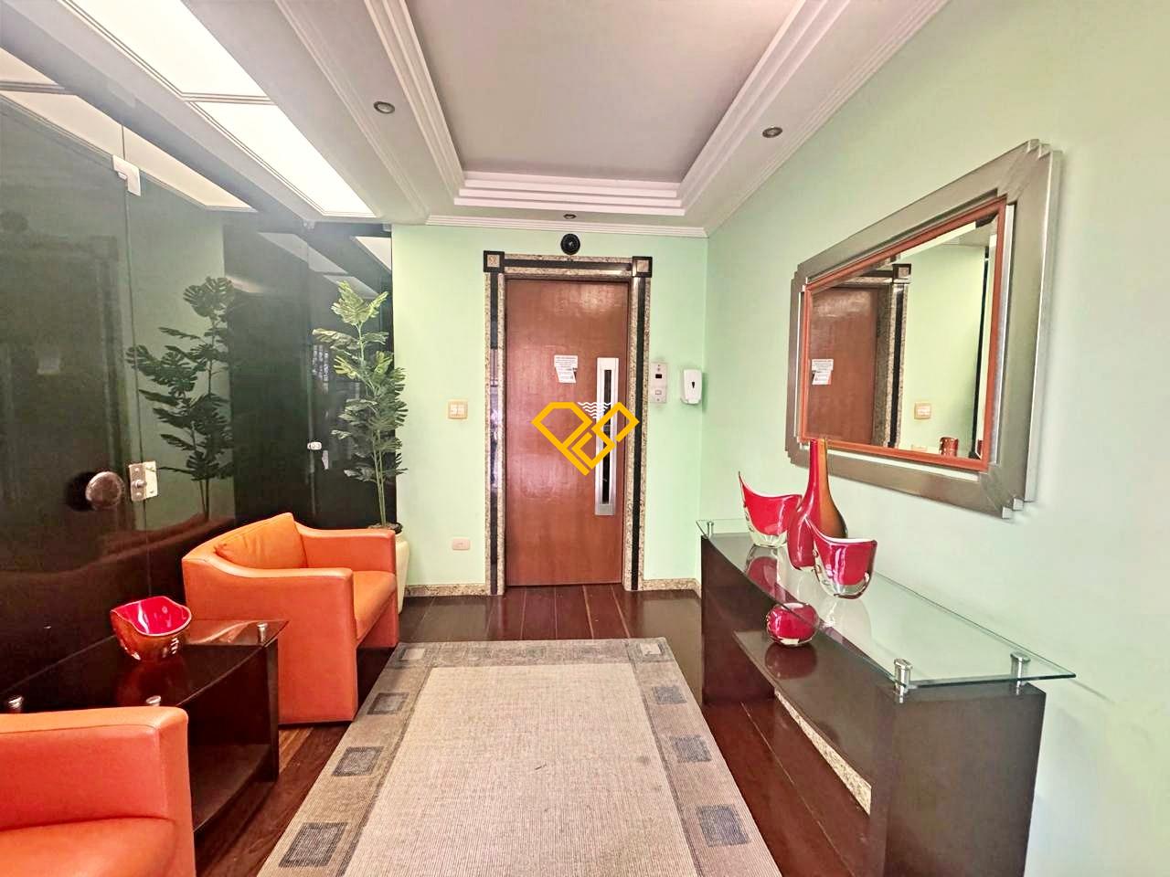 Apartamento à venda no Gonzaga: Hall social do condomínio