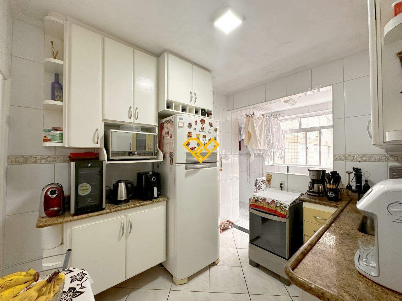 Apartamento à venda no Embaré: Cozinha