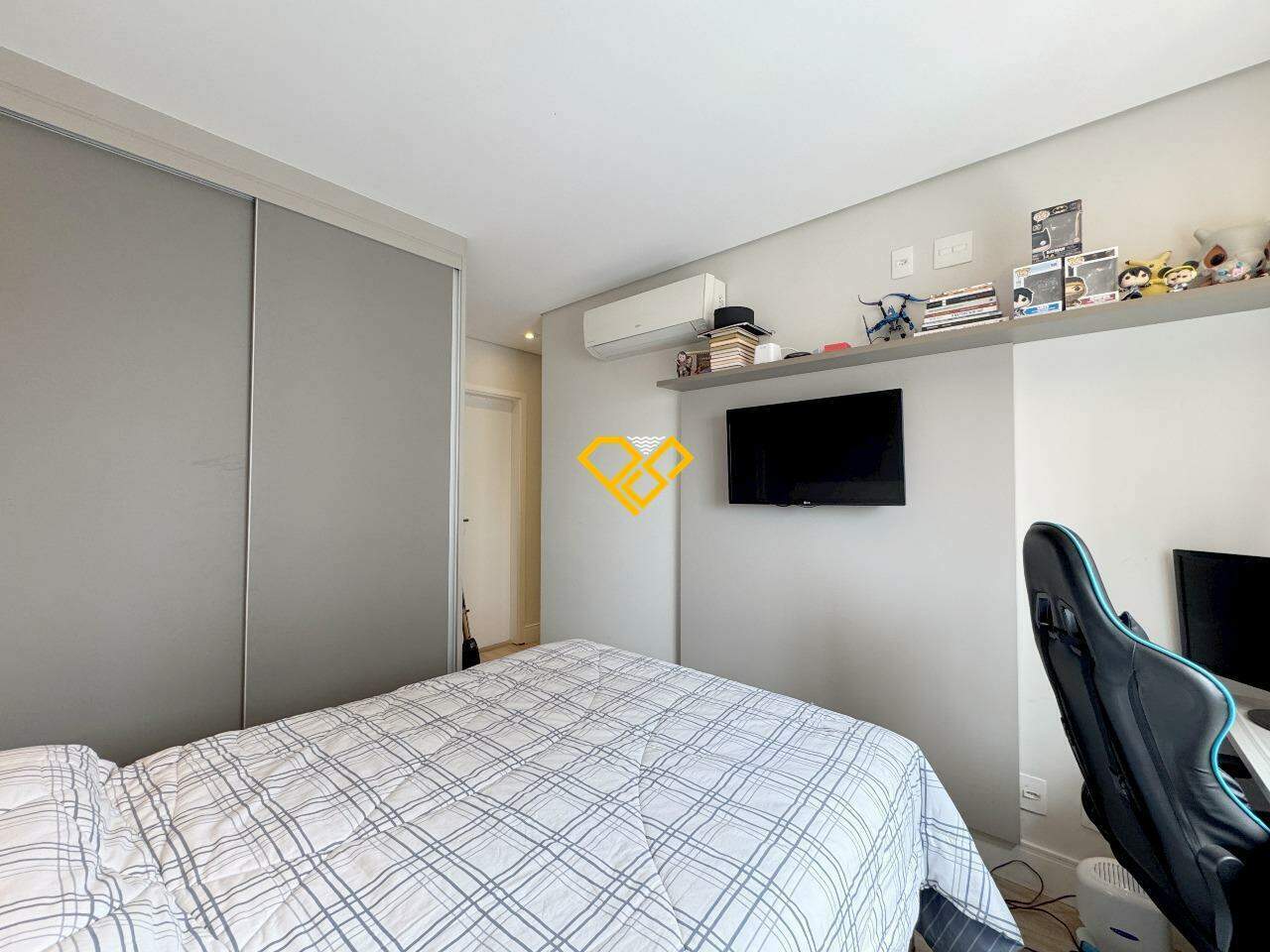 Apartamento à venda no Embaré: Suíte 3