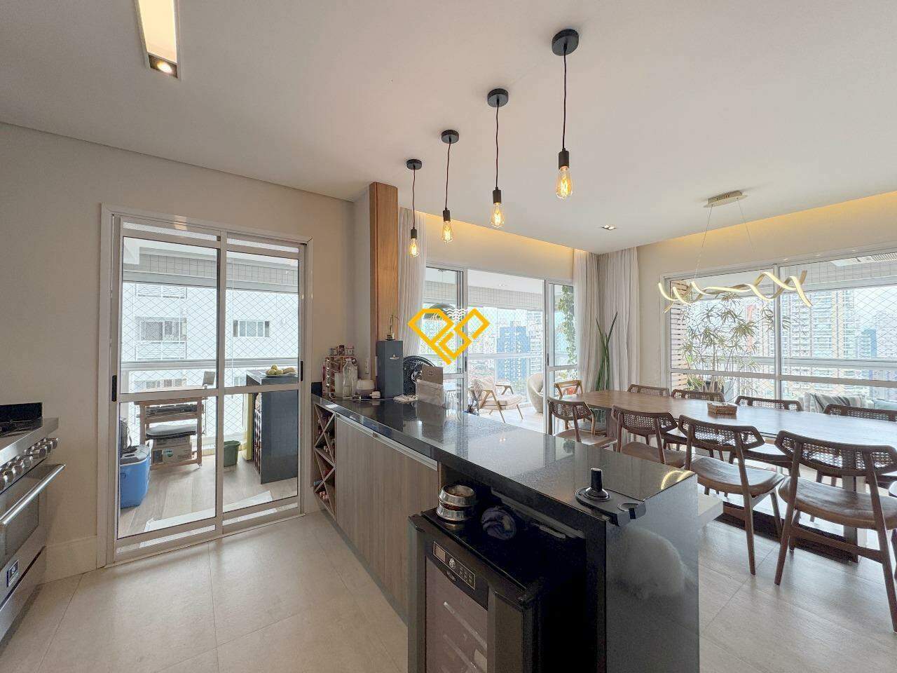 Apartamento à venda no Embaré: Cozinha