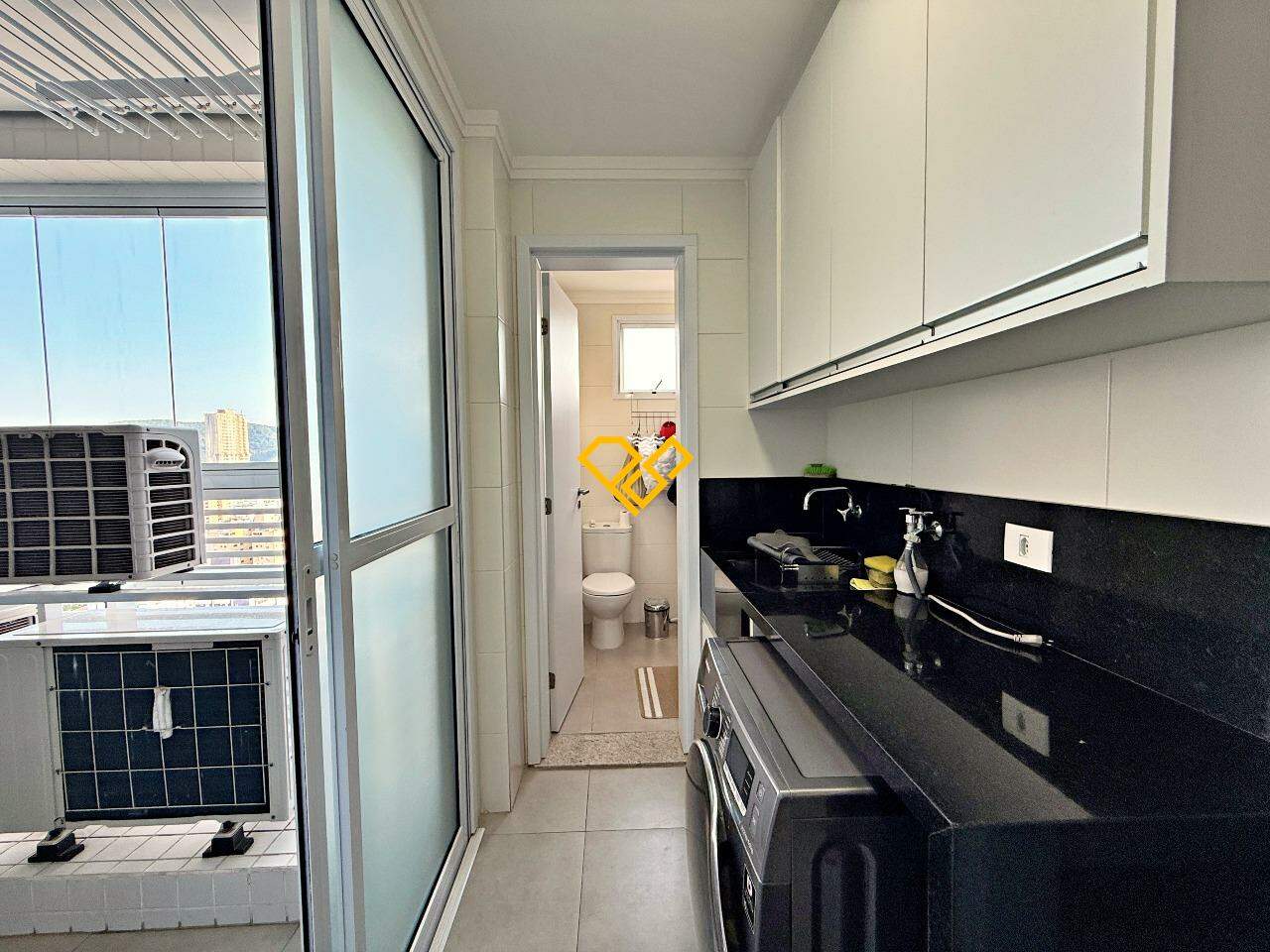 Apartamento à venda no Aparecida: Área de serviço