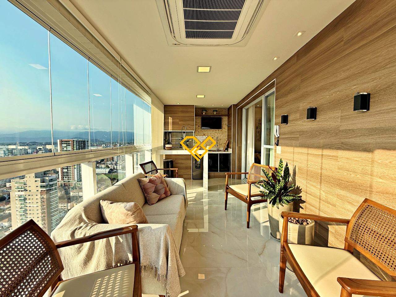 Apartamento à venda no Aparecida: Varanda