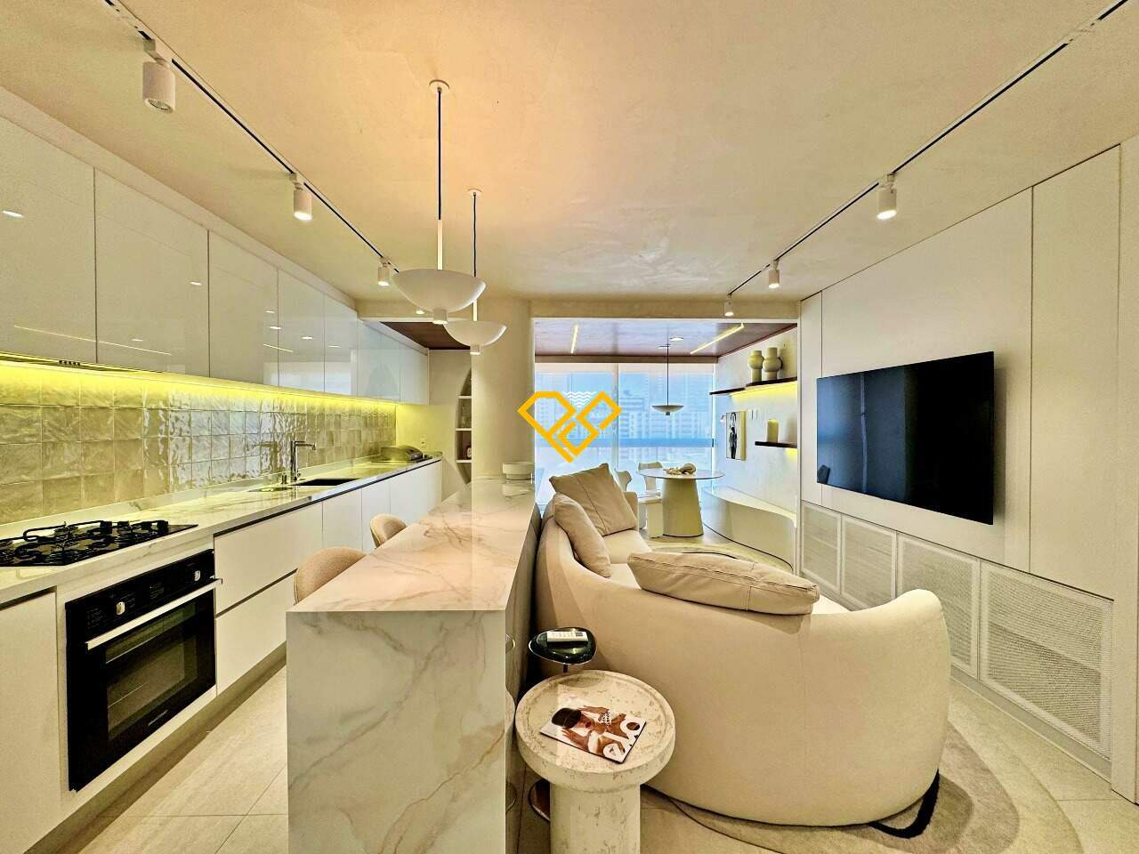 Apartamento à venda no Boqueirão: Sala e cozinha