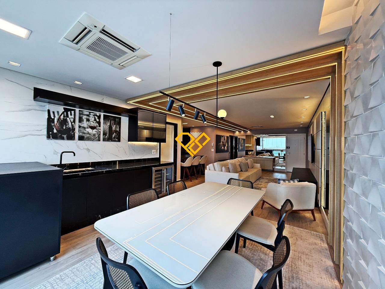 Apartamento à venda no Aparecida: varanda