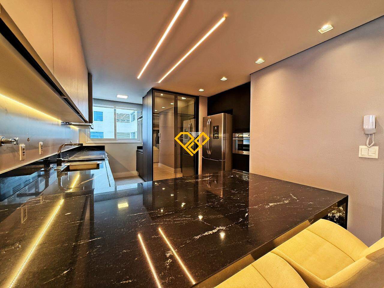 Apartamento à venda no Aparecida: cozinha