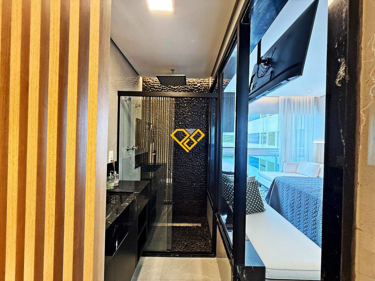 Apartamento à venda no Aparecida: wc suíte