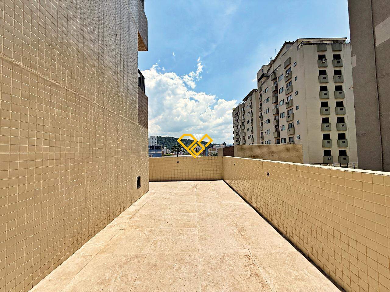 Garden à venda no José Menino: Área garden