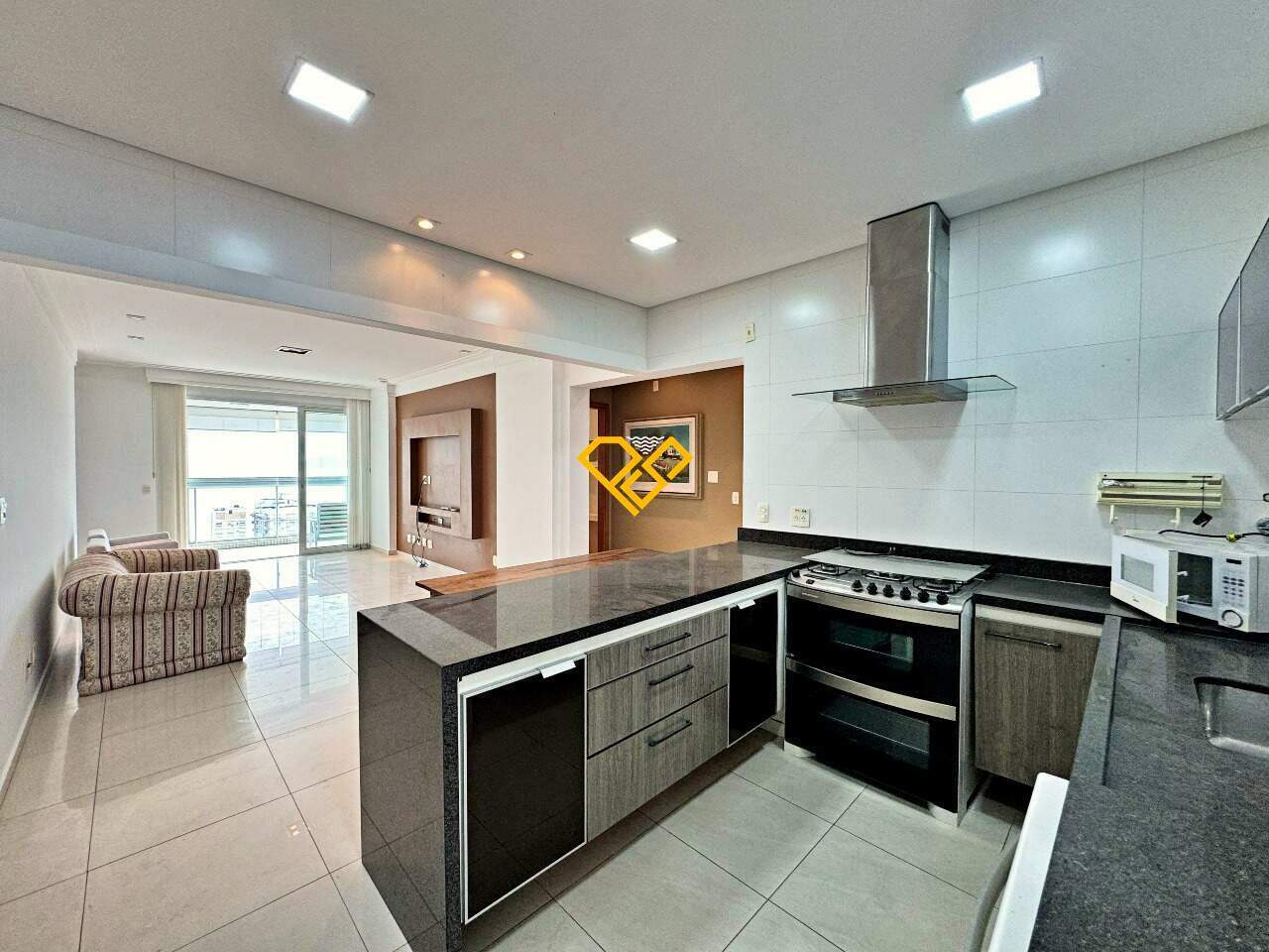 Apartamento à venda no Aparecida: Cozinha