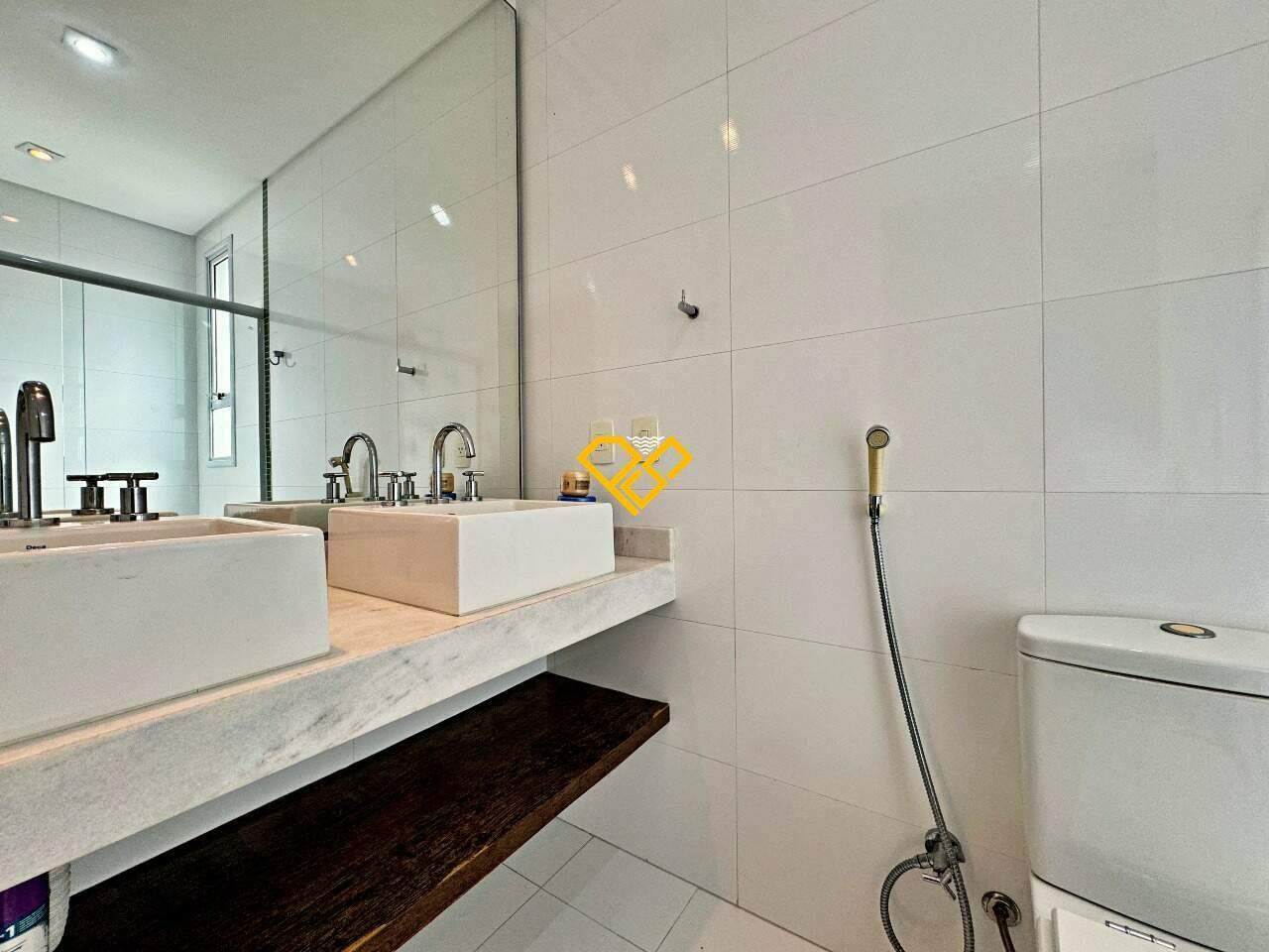 Apartamento à venda no Aparecida: Wc suíte 1